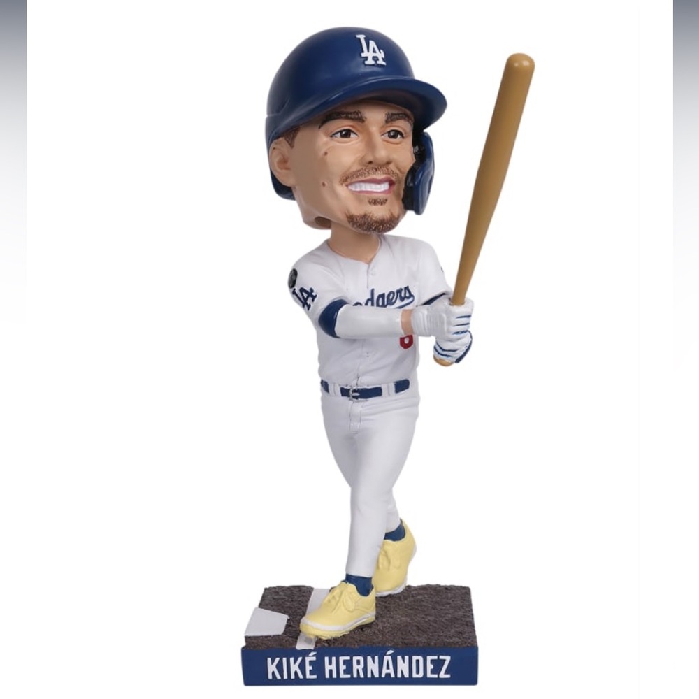 Kike Hernandez Dodgers bobble head 2025